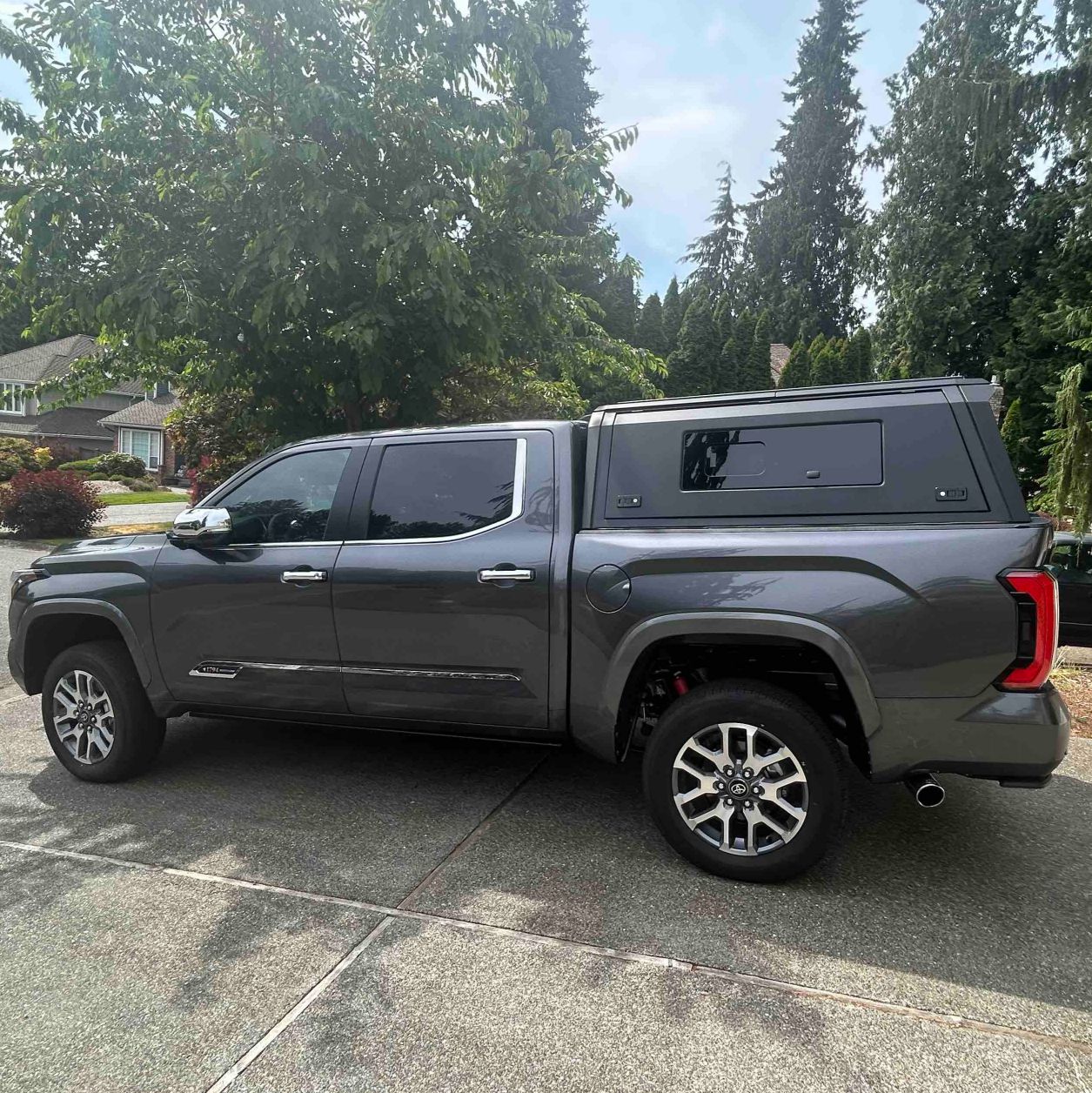 Toyota Tundra & Tacoma Truck Caps