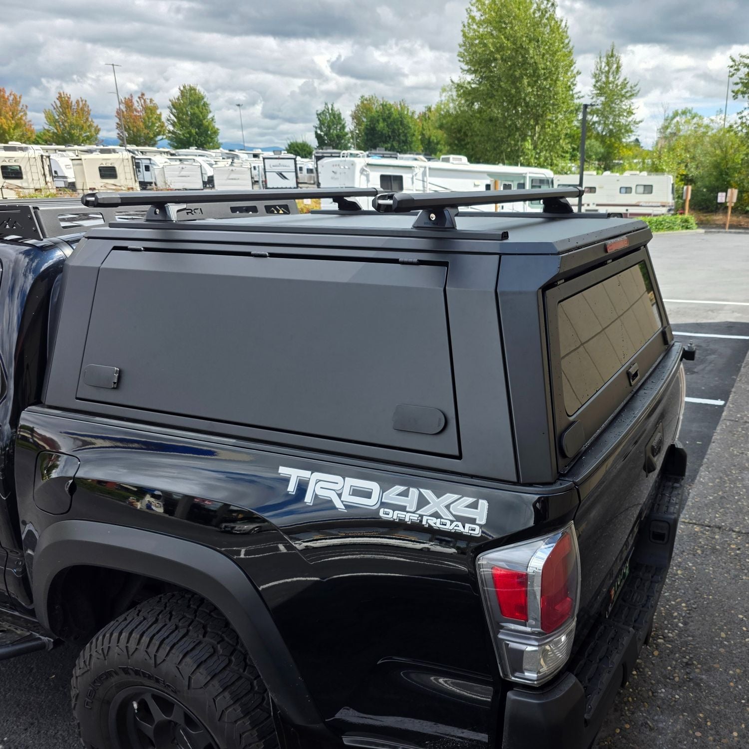 Toyota Tundra & Tacoma Truck Caps