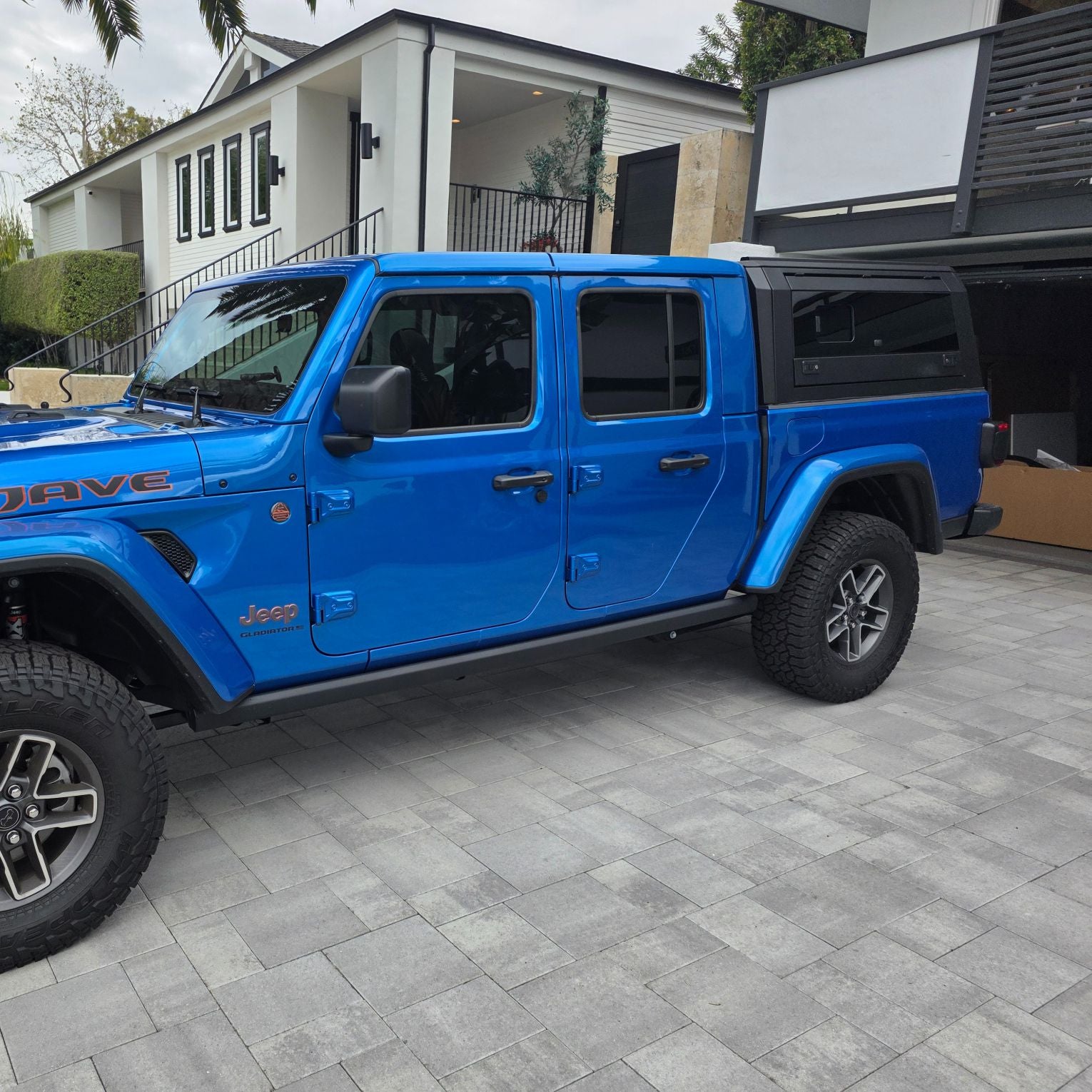 Jeep Gladiator Truck Caps